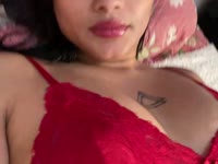 Come meet this brunette with beautiful curves. I love having fun, teasing, and creating that delicious chemistry that leaves both wanting more
