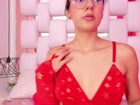 I am an elegant, fun woman with that daring touch that captivates effortlessly. I love talking, creating connection and playing with the imagination in a soft but very sensual way.
If you like women with class, attitude, good vibes and an energy that mixes sweetness with mischief. then you