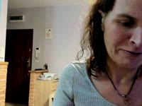 I’m Kathy – author of guides on psychology and nutrition, passionate about traveling and exploring new places. I love sports, especially skiing, and I never miss a good football match. My little dog, keeps me active and happy every day.