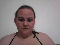 Hi ik ben Sabrina een 40+ rubens type dame. Ik ben gebonden maar wij hebben een open relatie met elkaar wij zijn ruimdenkend. Ik vind het geil om met onbekende hier lekker te kletsen over erotiek.