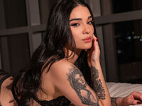 cam girl playing with dildo AdalineCruz