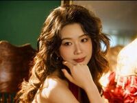 camgirl playing with dildo Adalinmiya