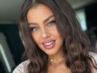 chat room livesex AmidaChris