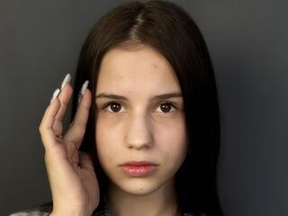 hot livecam AnnetPintonin