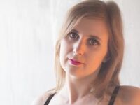 masturbating girl ErikaDoyle