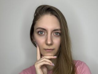 girl cam nude GenevaAndrode