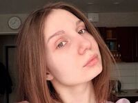 closeup web cam LaraVenn