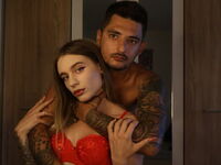 webcam strip tease show AnnaAndLeo