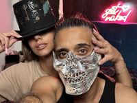 closeup live cam show JessAndJack