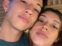 chatroom live show MikeAndEva