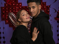 webcam couple chatroom SaraLuigui