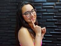 girl rubber fetish cam DulceBloom