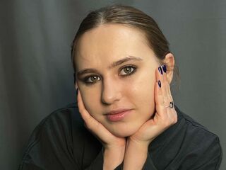 free hardcore cam AlanaHowlett