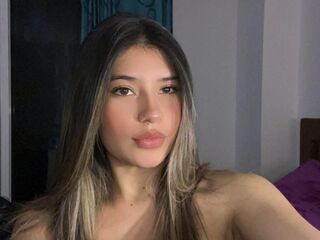 camwhore shaving pussy AmberExpocito