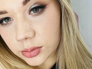 camslut video AminaDigges