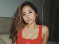 topless webcam girl BelyssaCoseco