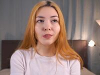 cam girl playing with sextoy BereniceGledhill