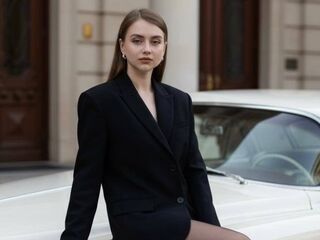 free nude live show BridgetVarley