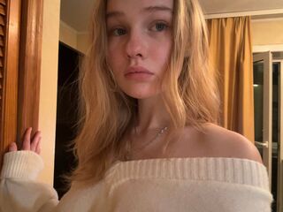 fingering cam girl picture BrittaneyCreitz