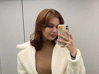 live chatroom BrynnMeury