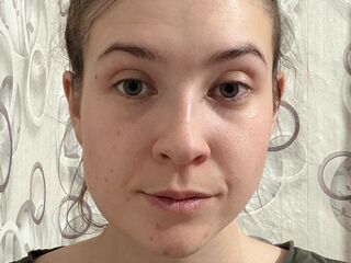 hot cam whore BuenaRiblet