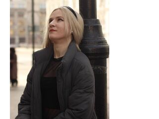 livecam video CarinGoodwin