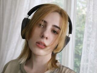 adult cam chat room CarlHanchett