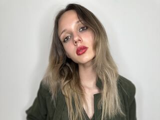 camgirl masturbating with dildo CarminaBlankley
