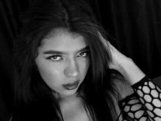 naked cam girl masturbating with dildo CharlotheLee