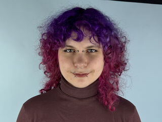 closeup webcam CharlotteRach