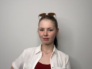girl showing tits CherilynDadisman