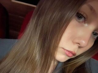 adult live web cam CleliaGuynup