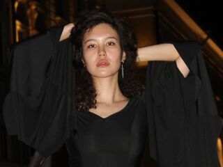 bedroom cam ClorindaNakagawa