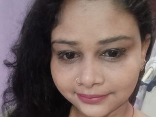 chatroom webcam pic CurvySoniya