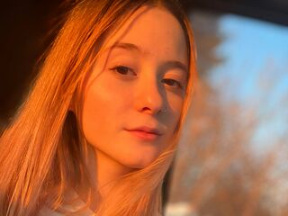 webcam DarlenaBallew