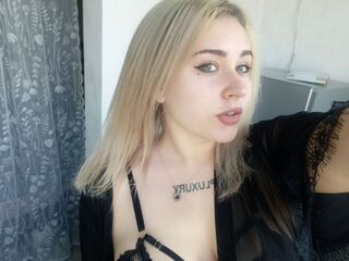 chatroom cam DinahSalimas