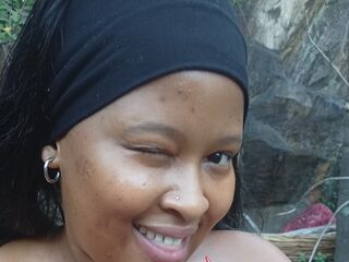 cam whore DoraPhillips