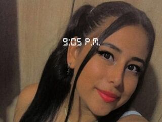 camgirl masturbating EmilyStuar