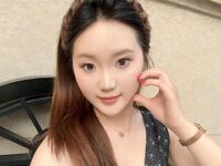 fingering girl cam EmmaWei