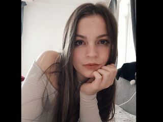naked girl with webcam masturbating with dildo ErynBjornstrom
