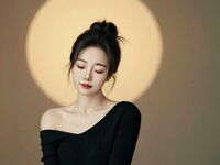 webcam babe chatroom EsmeBrowm