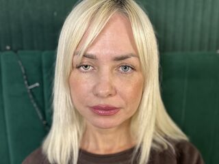 cam girl chat room EvaRomer