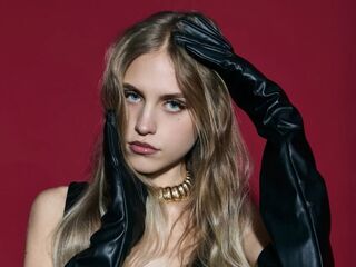 camgirl video chat room EveTottingham