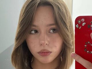 fingering webcamgirl FelicitaMasten