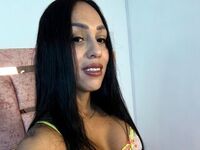 free jasmin webcam GiaDinamoe