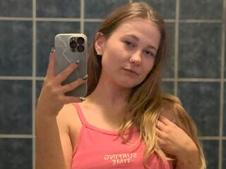 cam girl photo GlossyMonica