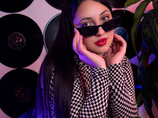 adult liveshow HanniClark