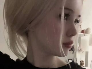 teaser cam HeatherHeinitz