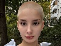 bedroom livesex HermaRiesenberg