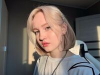 shower live cam IleneDrones